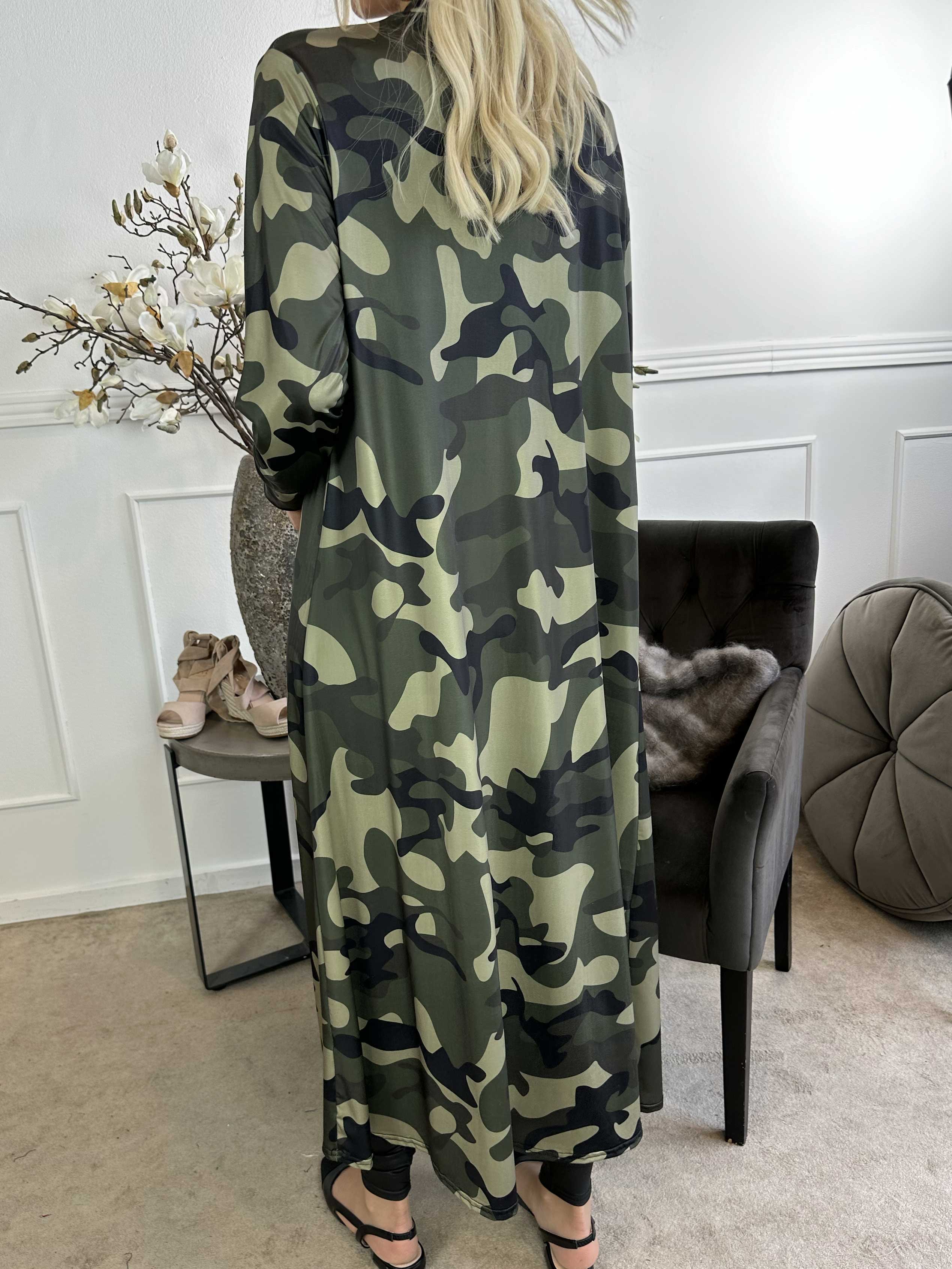 Mikkala Camo - Elastisk cardigan med print
